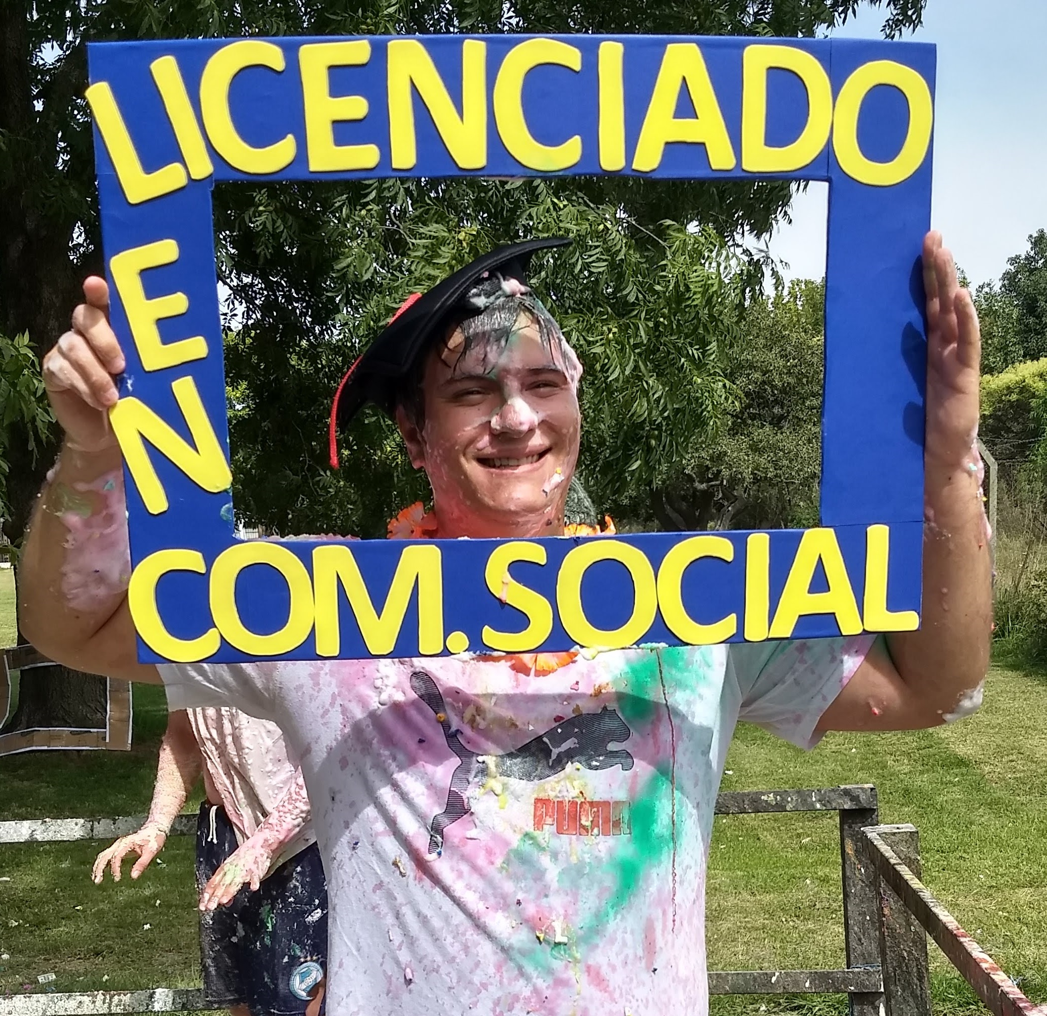 jona almeira periodista