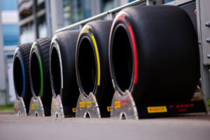 Neumáticos Pirelli en Zandvoort 2025: compuestos, paradas y estrategia Neumáticos Pirelli en Zandvoort 2025