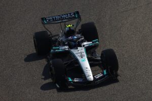 El cambio de motor de F1 para 2027 podría perjudicar a Mercedes e interrumpir su desarrollo, según Naomi Schiff El cambio de motor de F1 2027 podría perjudicar a Mercedes e interrumpir el desarrollo del equipo, dice Naomi Schiff