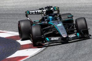 ¿Por qué la FIA perdonó a George Russell? El dilema de la bandera amarilla que salvó su pole en Austria Por qué George Russell escapó de la investigación por la pole en el GP de Austria con bandera amarilla